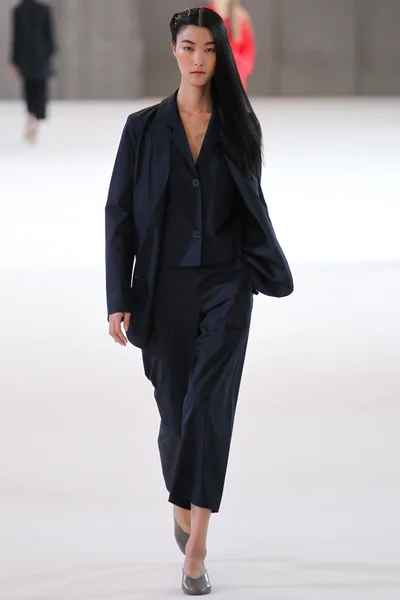 Look 22
